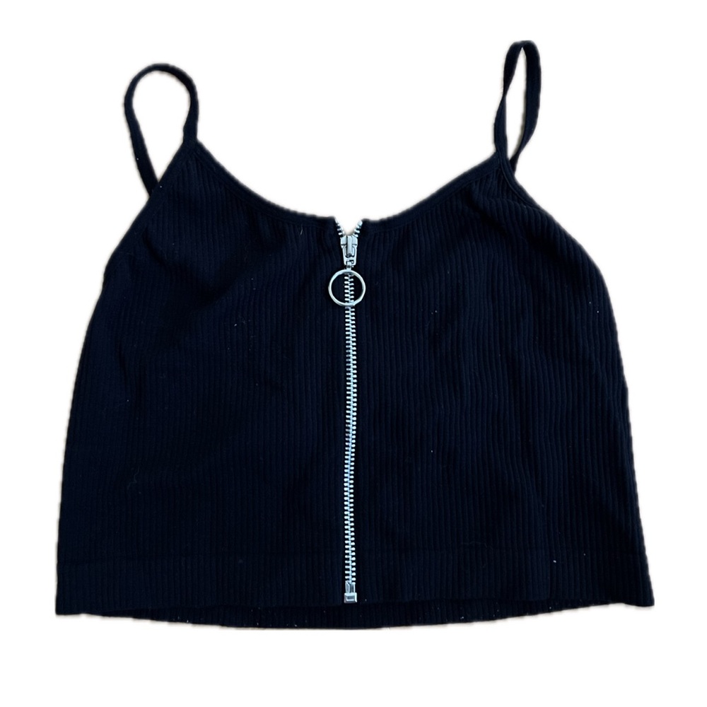 Black crop top